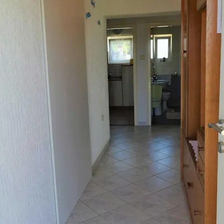 Tranquil And Stylish With Sea View Apartamento Crikvenica